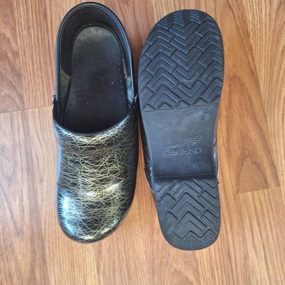 Dansko Womens Work Clogs Classic Comfort Office Casual Wide 39 Size 8.5 - 9 US - Picture 2 of 10